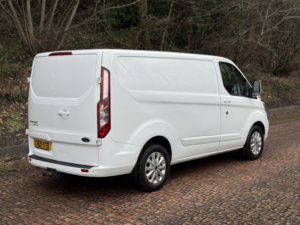 2021 Ford Transit Custom 2.0 Transit Custom Limited Van 300 L1 2.0l Ecoblue 130ps Fwd 6 Speed Manual in White — image 2