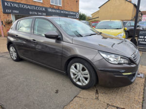 2014 Peugeot 308 1.6 Hdi Active Hatchback 5dr Diesel Manual Euro 5 (92 Ps) in Grey — image 3