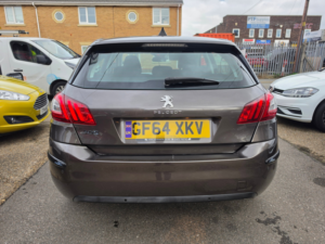 2014 Peugeot 308 1.6 Hdi Active Hatchback 5dr Diesel Manual Euro 5 (92 Ps) in Grey — image 5