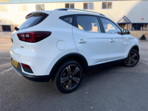 2020 MG MG Zs 1.0 T-Gdi Exclusive Auto Euro 6 5dr in White — image 6