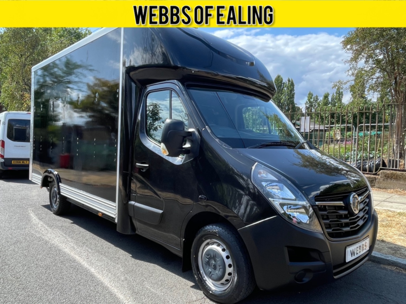 2022 Vauxhall Movano 2.3 Cdti 3500 Biturbo Low Loader in Black — image 1