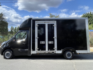 2022 Vauxhall Movano 2.3 Cdti 3500 Biturbo Low Loader in Black — image 6