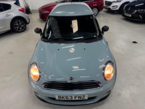 2013 MINI Hatch 1.6 First Euro 6 3dr in Blue — image 3