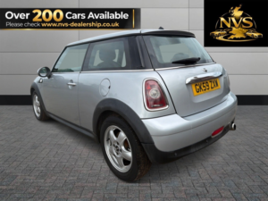 2009 MINI Hatch 1.6 Cooper Hatch in Silver — image 5