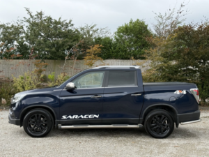 2020 Ssangyong Musso 2.2 D Saracen in Blue — image 5