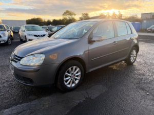 2007 Volkswagen Golf 1.6 Fsi Match 5dr in Grey — image 3