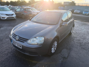 2007 Volkswagen Golf 1.6 Fsi Match 5dr in Grey — image 5