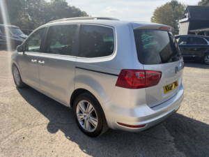 2014 SEAT Alhambra 2.0 Tdi Ecomotive Cr Se in Silver — image 4
