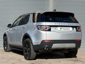 2018 Land Rover Discovery Sport 2.0 Td4 Hse in Silver — image 4