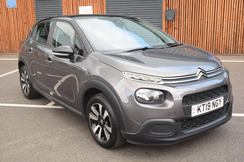 2019 Citroen C3 1.2 Puretech Feel Euro 6 (s/s) 5dr in Grey — image 1