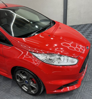 2014 Ford Fiesta 1.6 Fiesta St Turbo 3dr in Red — image 5