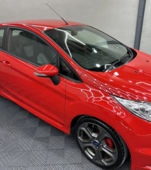 2014 Ford Fiesta 1.6 Fiesta St Turbo 3dr in Red — image 6