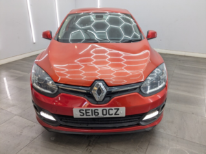 2016 Renault Megane 1.5 Dci Dynamique Nav Hatchback 5dr Diesel Manual Euro 6 (s/s) (110 Ps) in Red — image 2