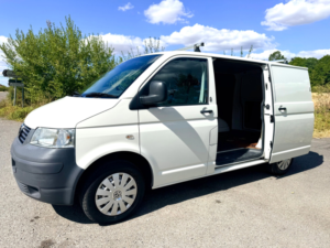 2008 Volkswagen Transporter 1.9 Tdi Pd T28 Panel Van 4dr Diesel Manual L1 H1 (214 G/km, 100 Bhp) in White — image 6