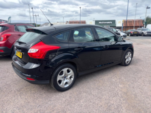 2014 Ford Focus 1.6 Edge Euro 5 5dr in Black — image 4