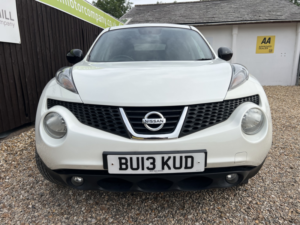 2013 Nissan Juke 1.6 N-Tec in White — image 2