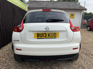 2013 Nissan Juke 1.6 N-Tec in White — image 5