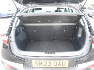 2023 Kia Stonic 1.0 T-Gdi 2 in Black — image 6