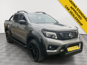 2020 Nissan Navara 2.3 Dci N-Guard Pickup Double Cab 4dr Diesel Auto 4WD Euro 6 (190 Ps) in Grey — image 2