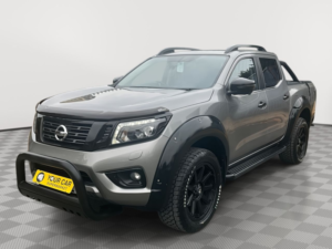 2020 Nissan Navara 2.3 Dci N-Guard Pickup Double Cab 4dr Diesel Auto 4WD Euro 6 (190 Ps) in Grey — image 3