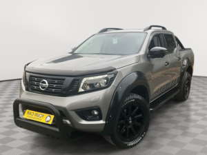 2020 Nissan Navara 2.3 Dci N-Guard Pickup Double Cab 4dr Diesel Auto 4WD Euro 6 (190 Ps) in Grey — image 4
