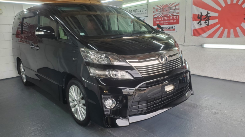2014 Toyota Vellfire 2.4 Auto G Edition 7 Seats in Black — image 1