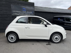 2014 Fiat 500 1.2 500 1.2 Lounge in White — image 2