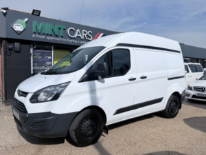 2015 Ford Transit Custom 2.2 Tdci 270 Econetic in White — image 5