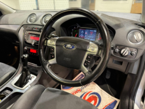 2013 Ford Mondeo 2.0 Tdci Titanium X Powershift Euro 5 5dr in Silver — image 2