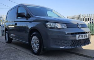 2024 Volkswagen Caddy 2.0 Tdi C20 Commerce Plus in Grey — image 5