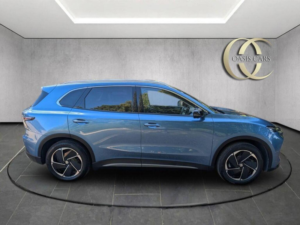 2025 MG Mgs5 64kwh Trophy Long Range Auto 5dr in Blue — image 2