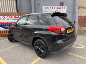 2017 Suzuki Grand Vitara S Boosterjet Allgrip in Black — image 5