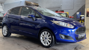 2016 Ford Fiesta 1.0 T Ecoboost Titanium Blue 5dr 1 Keeper+low Tax+8 Stamps in Blue — image 4