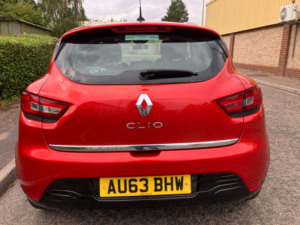 2013 Renault Clio 1.2 16v Dynamique Medianav Hatchback 5dr Petrol Manual Euro 5 (75 Ps) in Red — image 6