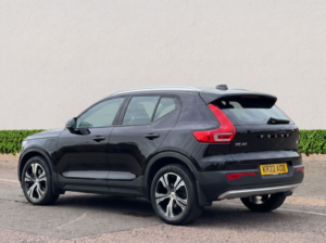 2022 Volvo Xc40 1.5h T4 Recharge 10.7kwh Inscription SUV 5dr Petrol Plug-In Hybrid Auto Euro 6 (s/s) (211 Ps) in Black — image 5