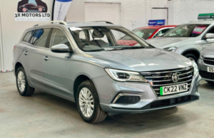 2022 MG Mg5 61.1kwh Exclusive Long Range Auto 5dr in Silver — image 2