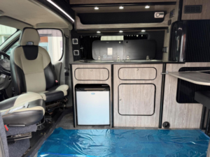 2013 Nissan Primastar Camper Van 2 Berth 2.0dci 115bhp in Silver — image 2