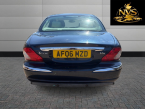 2006 Jaguar X-Type 2.0 D Se in Blue — image 6