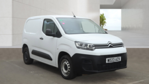 2023 Citroen Berlingo 1.5 Bluehdi 1000 Enterprise Edition M Panel Van 5dr Diesel Manual Swb Euro 6 100 Ps in White — image 3