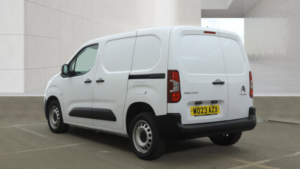 2023 Citroen Berlingo 1.5 Bluehdi 1000 Enterprise Edition M Panel Van 5dr Diesel Manual Swb Euro 6 100 Ps in White — image 4