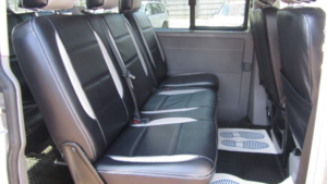 2007 Volkswagen Transporter Shuttle 2.5 Tdi T30 S L3 H1 4dr in Silver — image 5