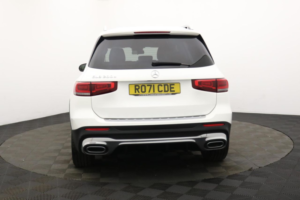 2021 Mercedes-Benz Glb 2.0 Glb200d Amg Line SUV 5dr Diesel 8g-Dct Euro 6 (s/s) (150 Ps) in White — image 6