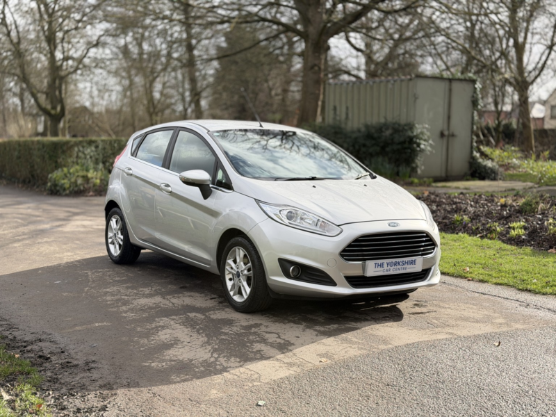2016 Ford Fiesta 1.2 Zetec in Silver — image 1