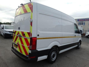 2020 Volkswagen Crafter 2.0 Tdi Cr35 Trendline Fwd Mwb Euro 6 (s/s) 5dr in White — image 6