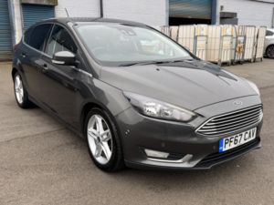 2017 Ford Focus 1.5 T Ecoboost Titanium in Grey — image 4