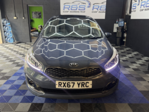 2017 Kia Ceed 1.6 Crdi 4 in Blue — image 3