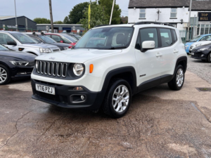 2016 Jeep Renegade 2.0 Renegade My16 2.0 Multijet Ii 140hp 4WD Longitude in White — image 3