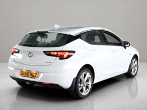 2016 Vauxhall Astra 1.0i Turbo Ecoflex Sri Nav Euro 6 (s/s) 5dr in White — image 4