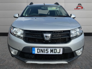 2015 Dacia Sandero Stepway 1.5 Stepway Ambiance Dci 90 in Silver — image 6