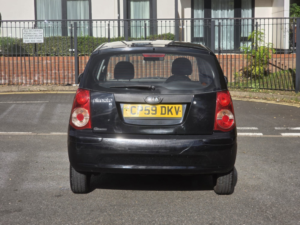 2010 Kia Picanto 1.0 1 Hatchback 5dr Petrol Manual (114 G/km, 60 Bhp) in Black — image 5